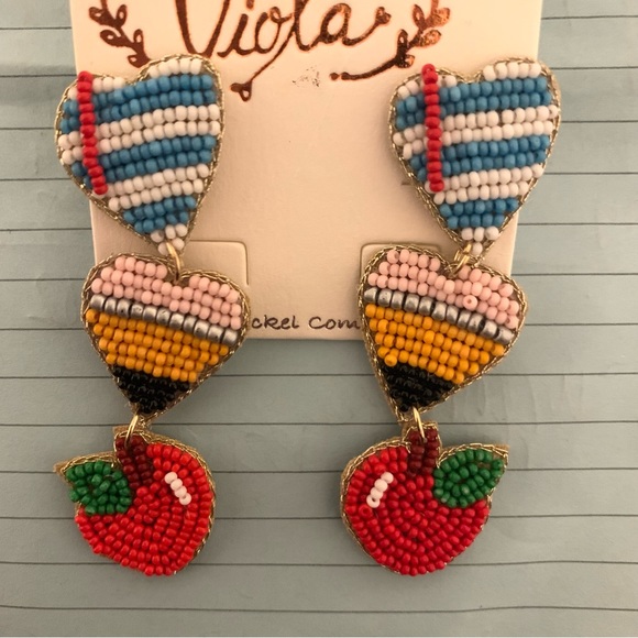 Teacher Of The Year Earrings Beaded‎ Fun And Cute - Picture 2 of 4